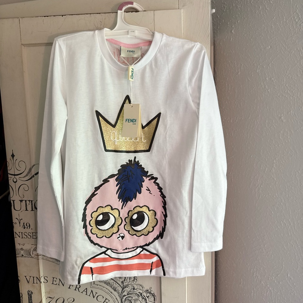 NWT Guaranteed Authentic Unisex Fendi Kids Queen Long Sleeve Top